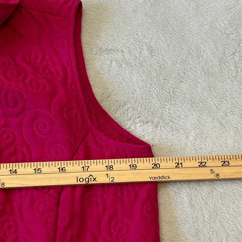 Christopher & Banks Quilted Vest‎ Magenta Snap Front Collared Pocket Women's M